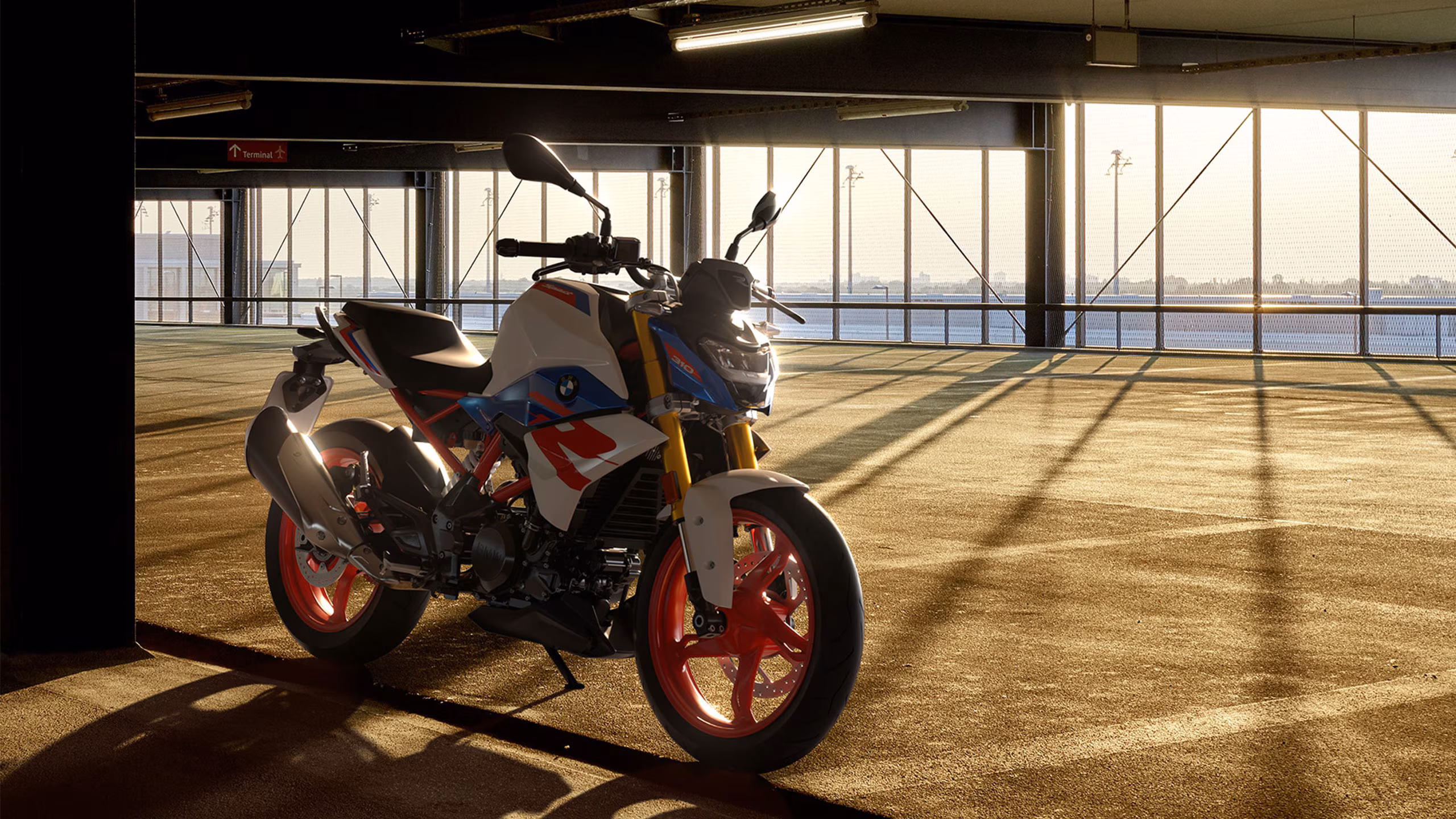 2025 BMW G 310 G
