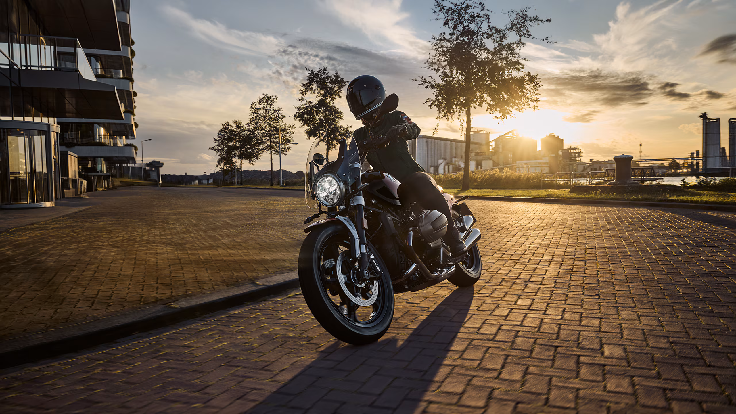 2025 BMW R 12