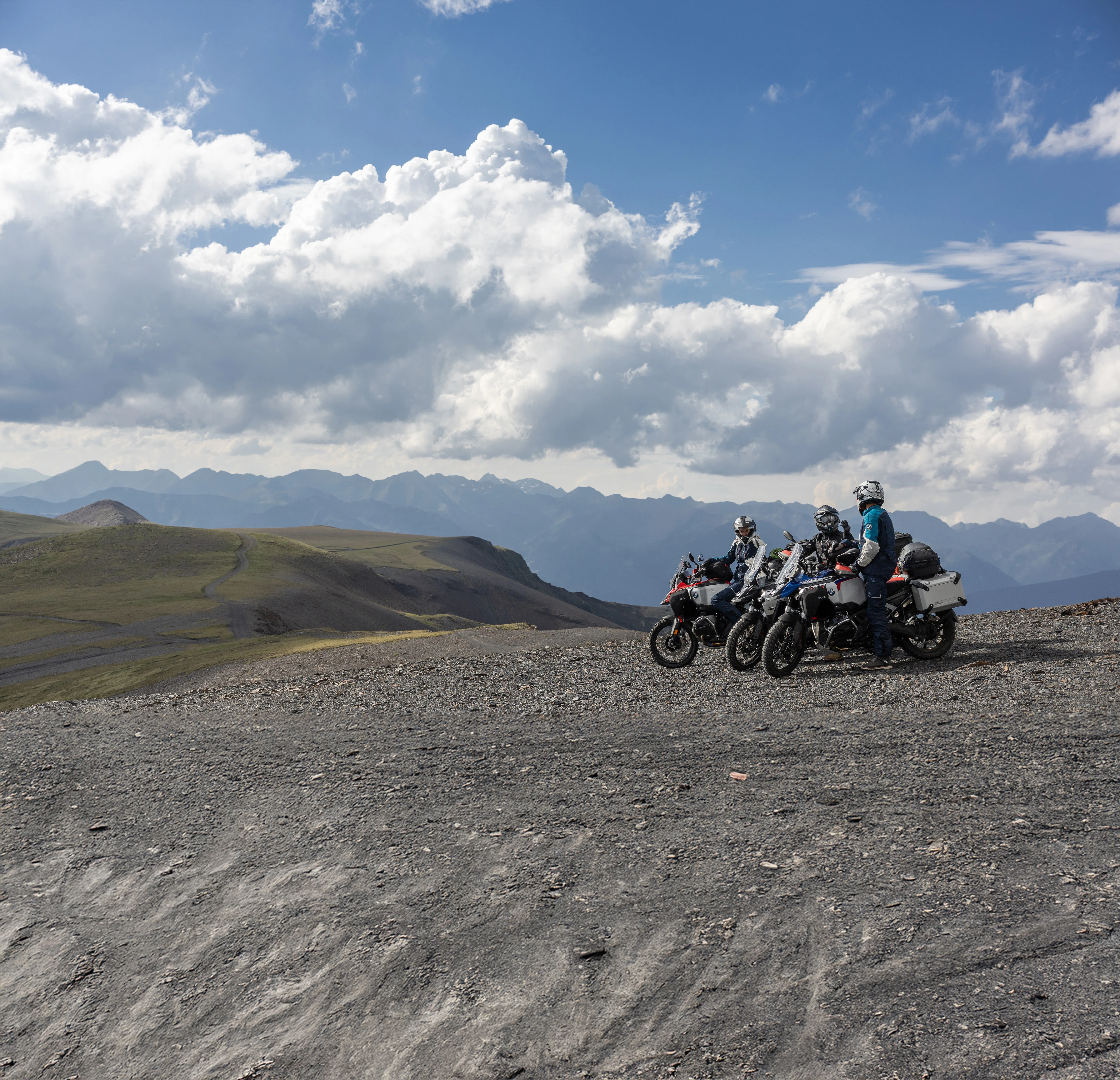 BMW R 1300 GS retail offers lifestyle image