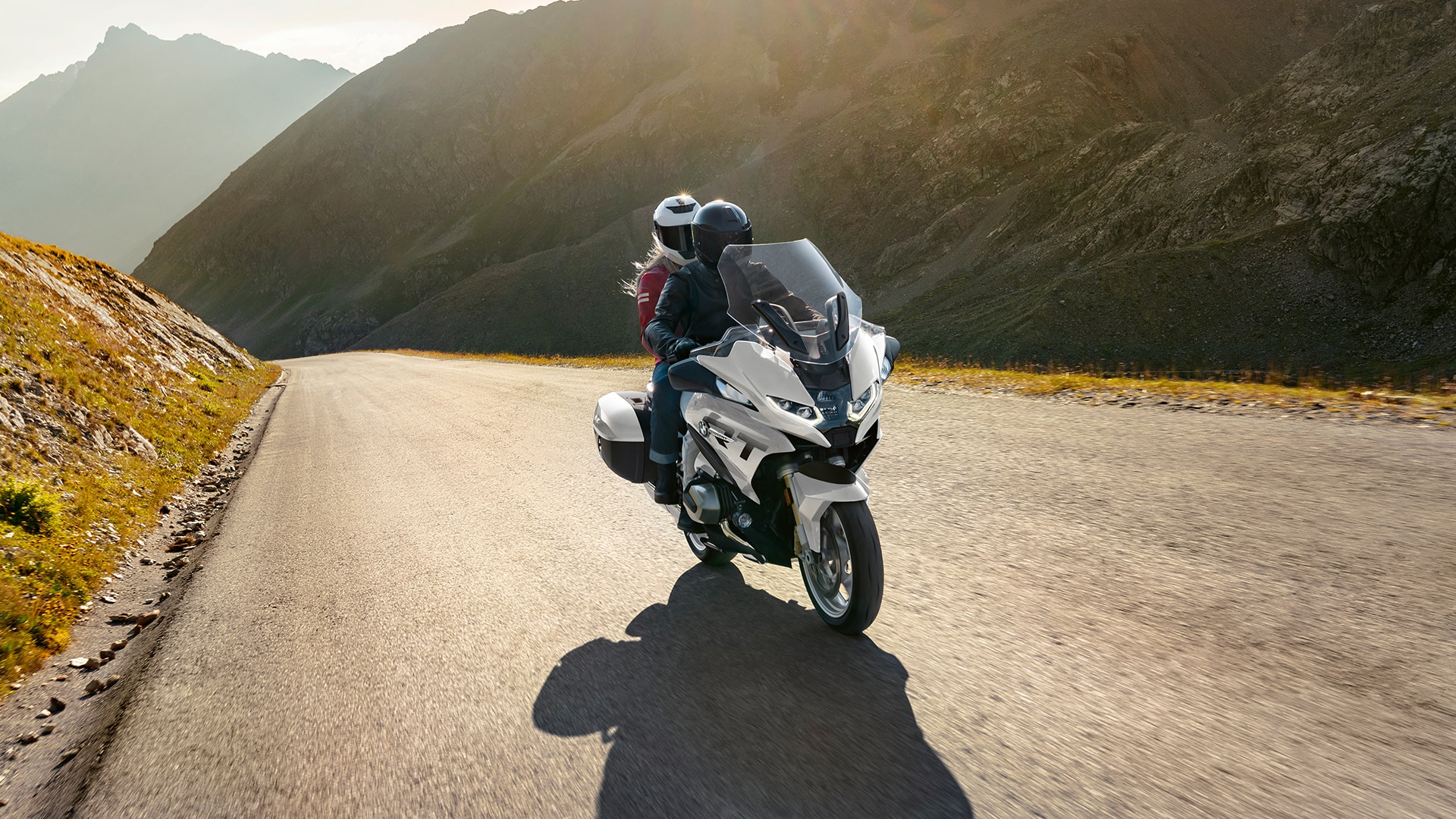 2024 BMW R 1250 GS Adventure image 3